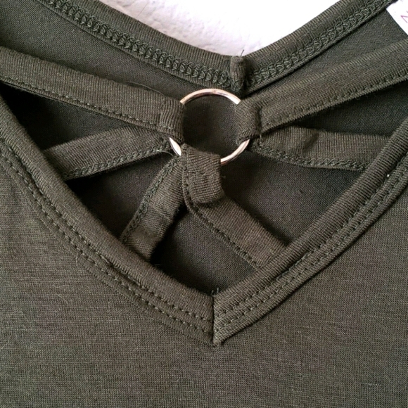 NoBo Olive Green Tank w/Strap & Ring Detail SZ XL 15-17 - Picture 3 of 4